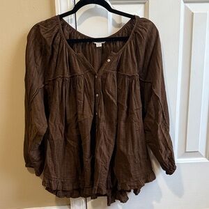 American Eagle Top- Brown XS